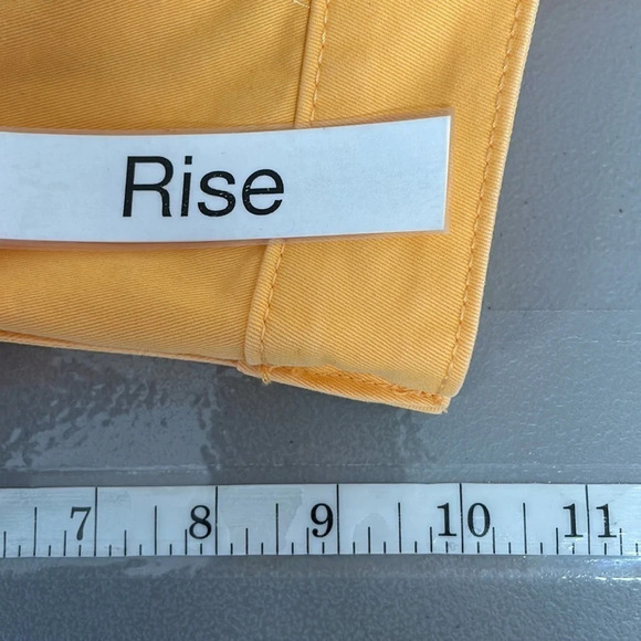 a.n.a Jean Shorts NWT Mid Rise Shortie Denim Florida Mango Yellow Size 12 - Picture 10 of 11